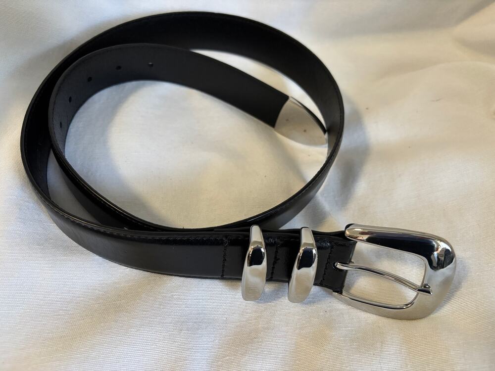 Aritzia “Legendary Wide” Black Leather Belt Size L